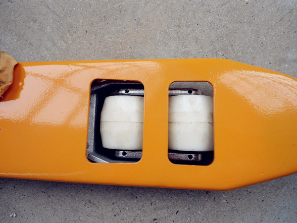 手動地牛叉車廠家產品批發--河北東圣吊索具制造有限公司-石材夾具_小型攪拌機_手動叉車_液壓堆高車 手動地牛叉車廠家產品批發--河北東圣吊索具制造有限公司-石材夾具_小型攪拌機_手動叉車_液壓堆高車