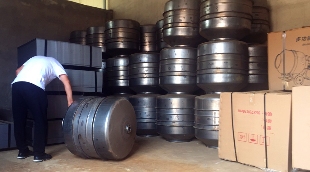 整潔有序車間體現小型攪拌機廠家生產車間規范秩序--河北東圣吊索具制造有限公司--小型攪拌機|石材夾具|液壓堆高車|手動叉車 整潔有序車間體現小型攪拌機廠家生產車間規范秩序--河北東圣吊索具制造有限公司--小型攪拌機|石材夾具|液壓堆高車|手動叉車