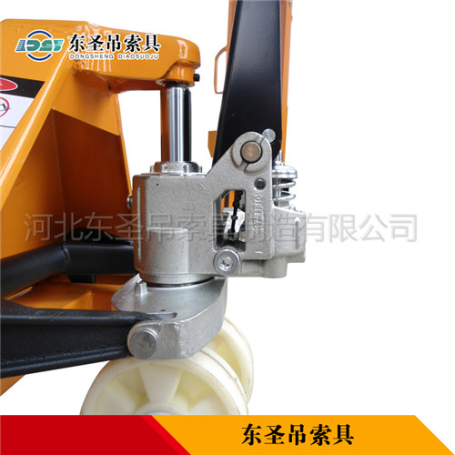 手動電動叉車物流運輸使用產品--河北東圣吊索具制造有限公司--手動叉車|石材夾具|小型攪拌機|液壓堆高車