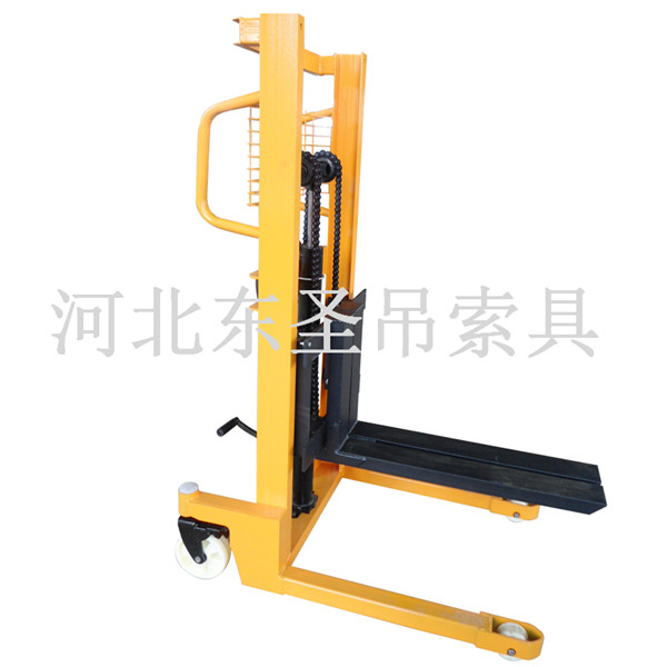 手動液壓堆高車維修主要部位細節展示--河北東圣吊索具制造有限公司--小型攪拌機|石材夾具|液壓堆高車|手動叉車
