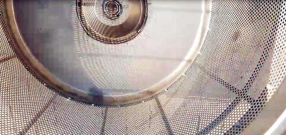 小型攪拌機種子清篩采用220v漏網攪拌機攪拌清篩滾筒內展示--河北東圣吊索具制造有限公司--小型攪拌機|石材夾具|液壓堆高車|手動叉車 小型攪拌機種子清篩采用220v漏網攪拌機攪拌清篩滾筒內展示--河北東圣吊索具制造有限公司--小型攪拌機|石材夾具|液壓堆高車|手動叉車