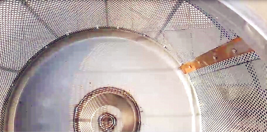 小型攪拌機種子清篩采用220v漏網攪拌機攪拌滾筒內部細節圖展示--河北東圣吊索具制造有限公司--小型攪拌機|石材夾具|液壓堆高車|手動叉車 小型攪拌機種子清篩采用220v漏網攪拌機攪拌滾筒內部細節圖展示--河北東圣吊索具制造有限公司--小型攪拌機|石材夾具|液壓堆高車|手動叉車